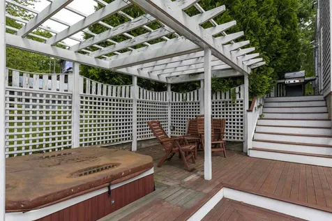 14 Elwyn Road Rye NH 03870