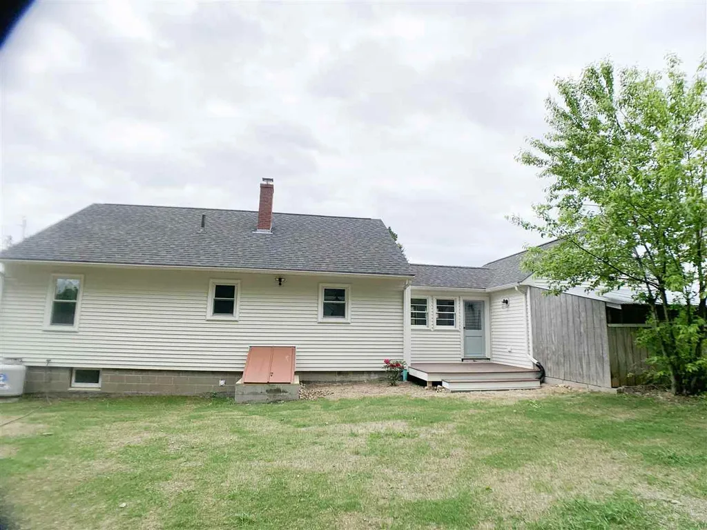 2 Roberts Road Dover NH 03820