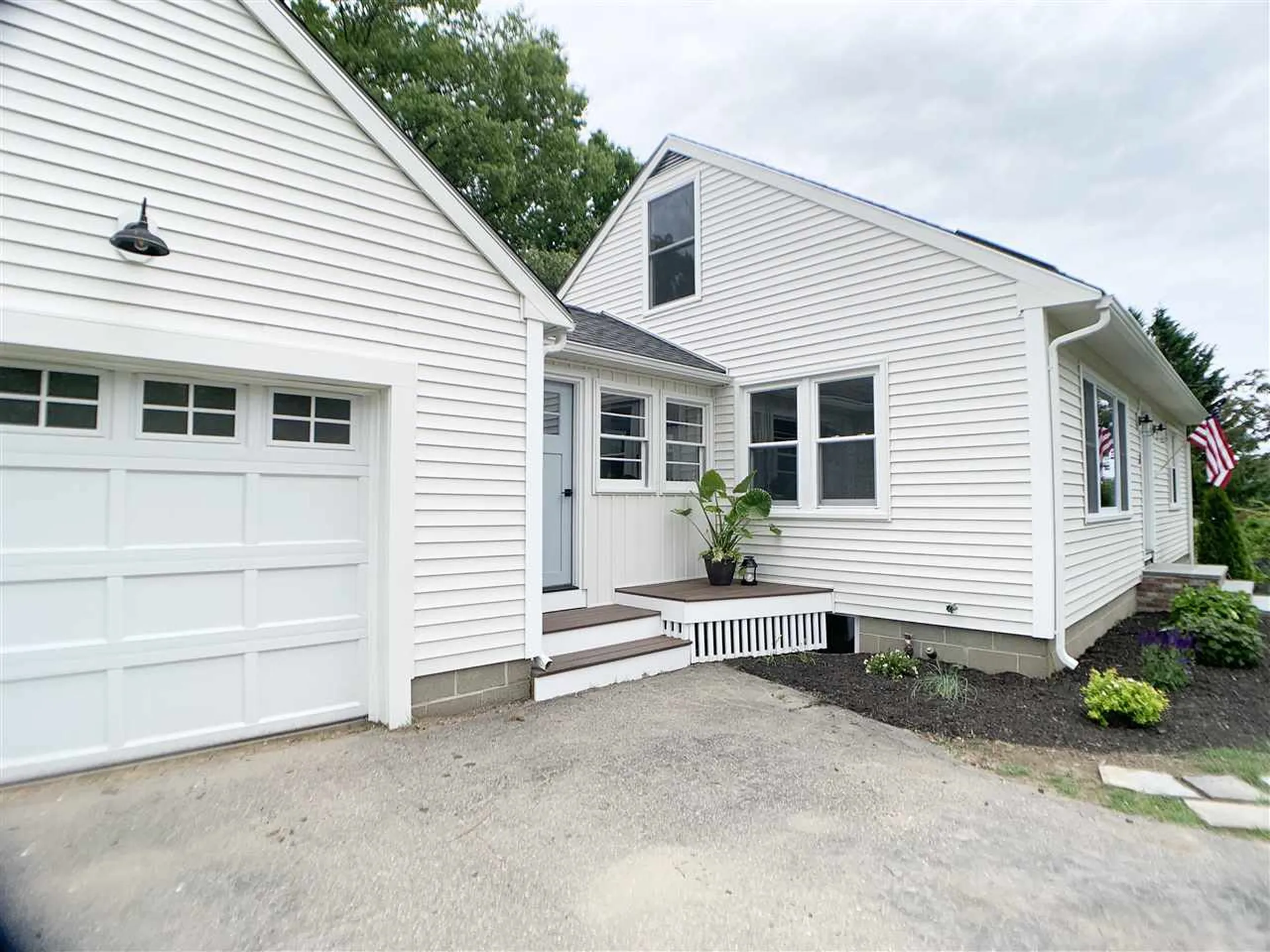 2 Roberts Road Dover NH 03820