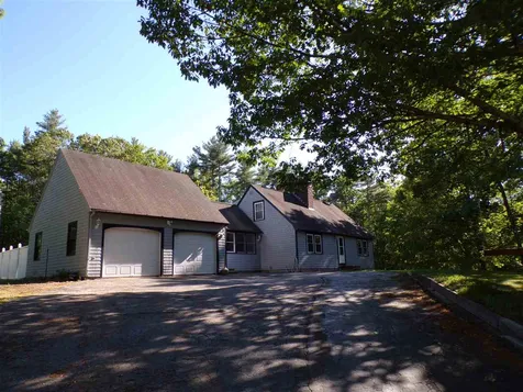 44 Hunter Drive Epping NH 03042