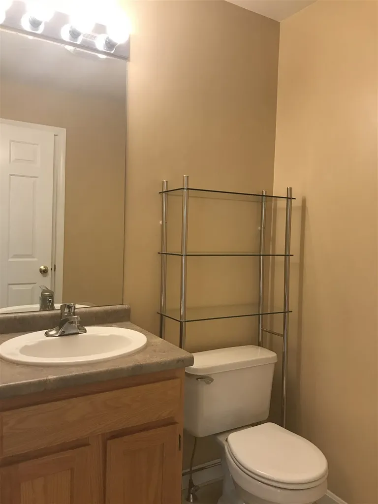 15 Mulberry Lane Amherst NH 03031