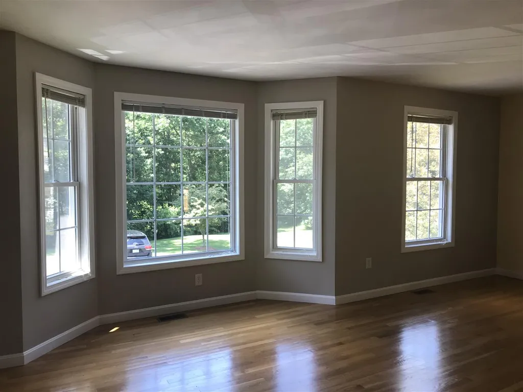 15 Mulberry Lane Amherst NH 03031