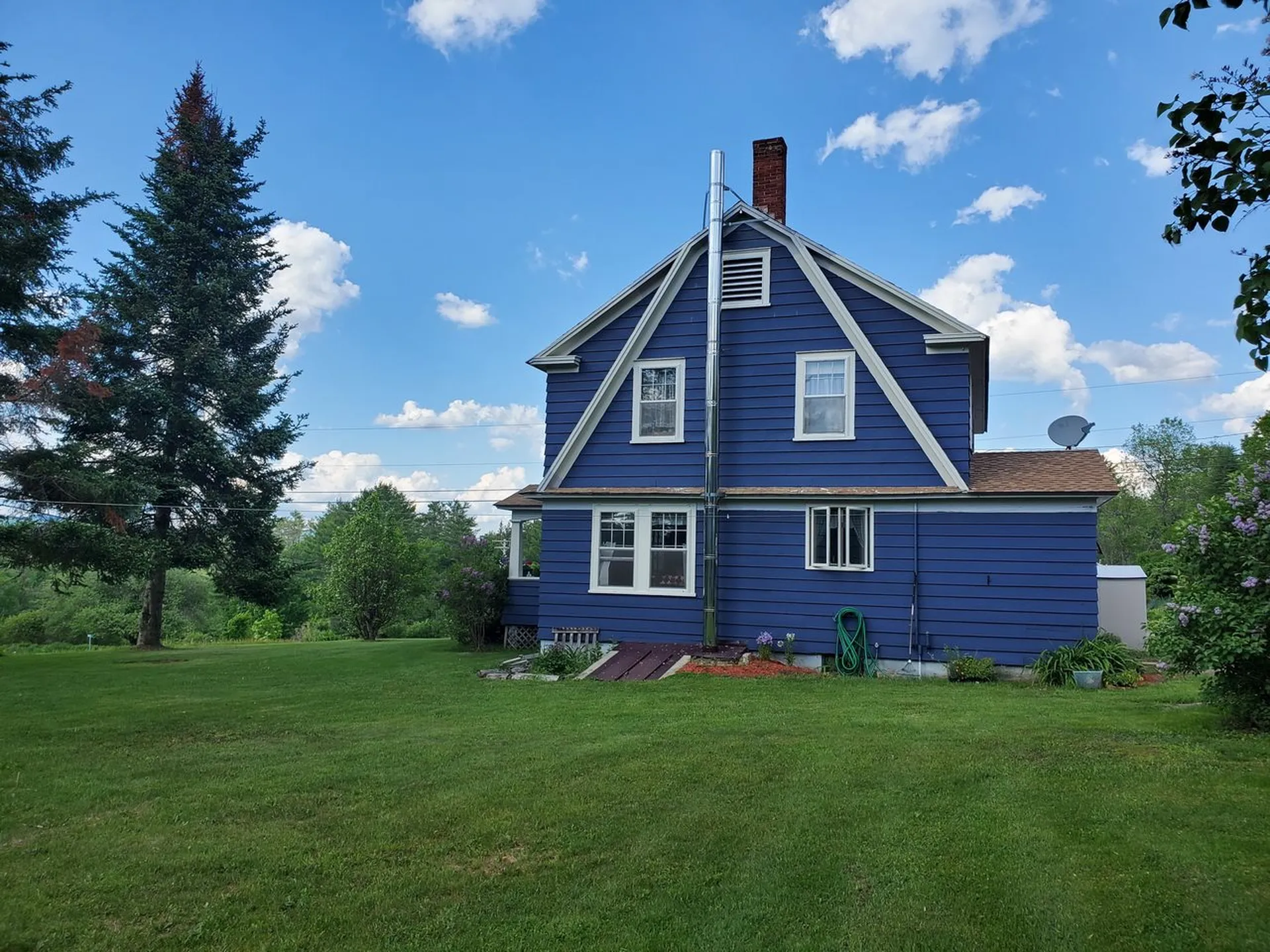 8 Simonds Road Dalton NH 03598