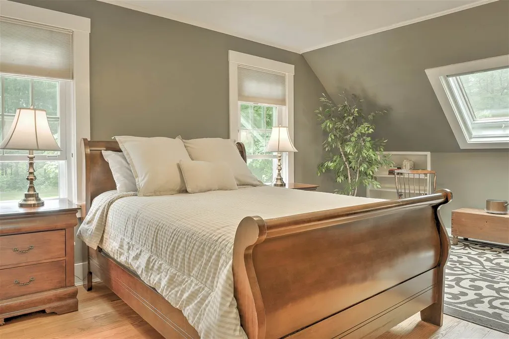 169 Sawyers Crossing Road Swanzey NH 03446