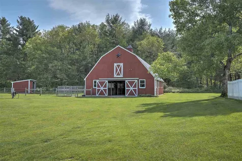 169 Sawyers Crossing Road Swanzey NH 03446