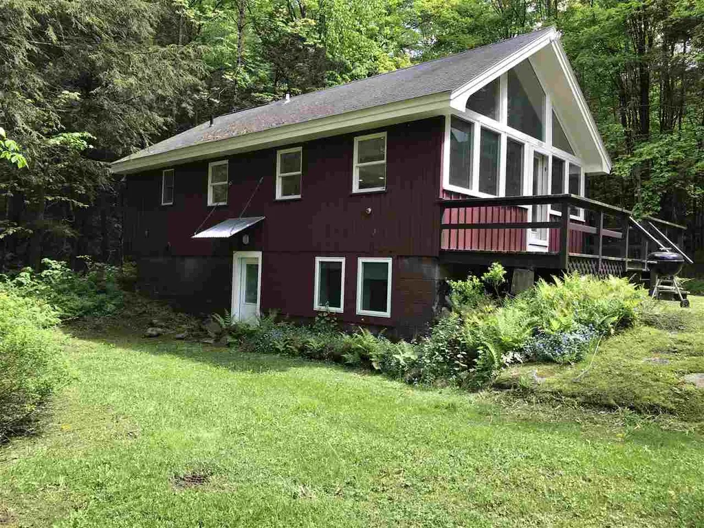 1069 Mill Brook Road Fayston VT 05673