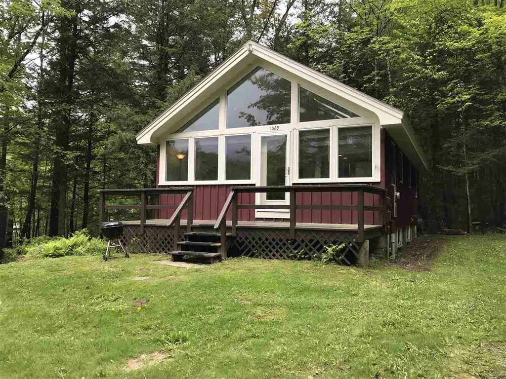 1069 Mill Brook Road Fayston VT 05673