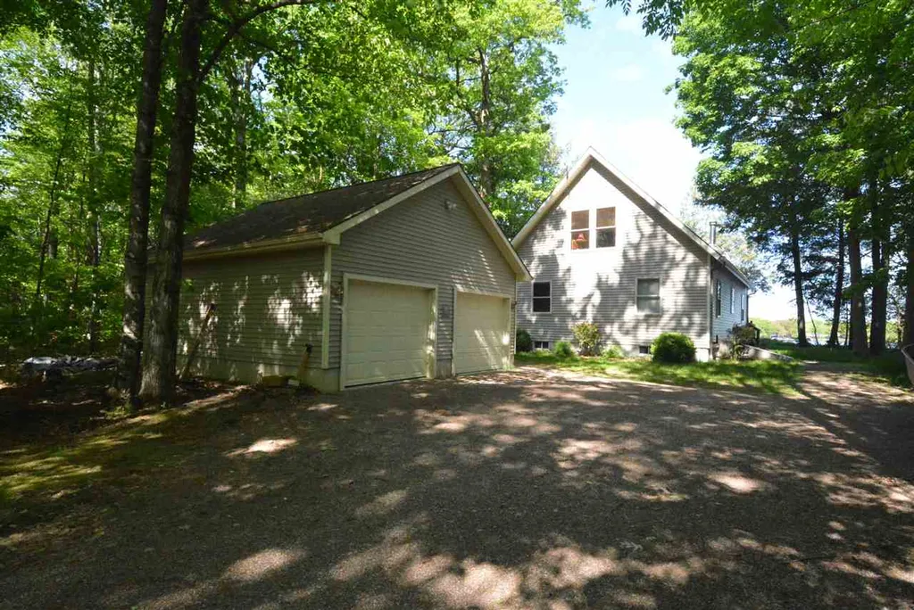 1098 Savage Point Road North Hero VT 05474