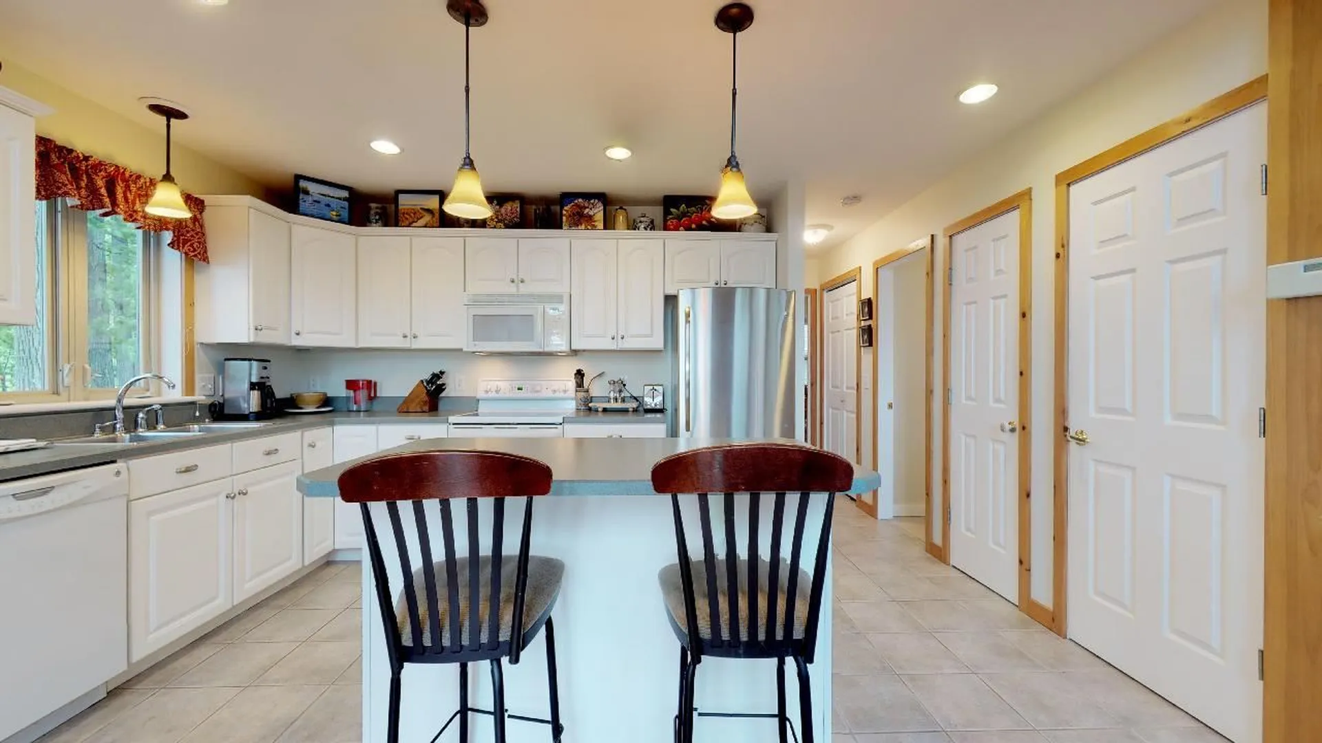 1098 Savage Point Road North Hero VT 05474