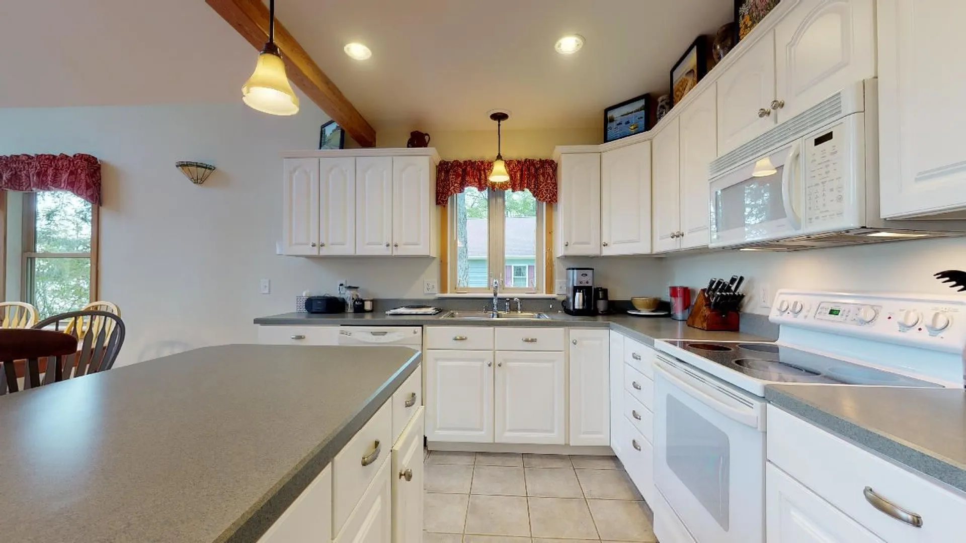 1098 Savage Point Road North Hero VT 05474
