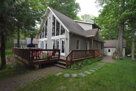1098 Savage Point Road North Hero VT 05474