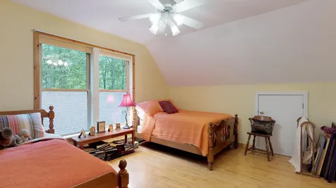 1098 Savage Point Road North Hero VT 05474