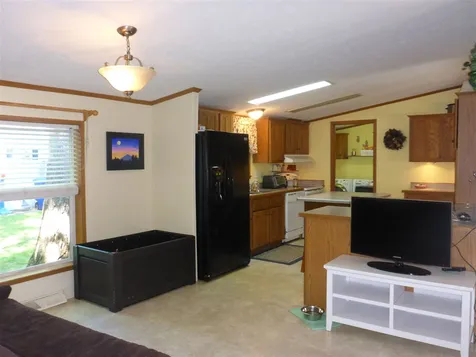2 Blue Jay Court Keene NH 03431