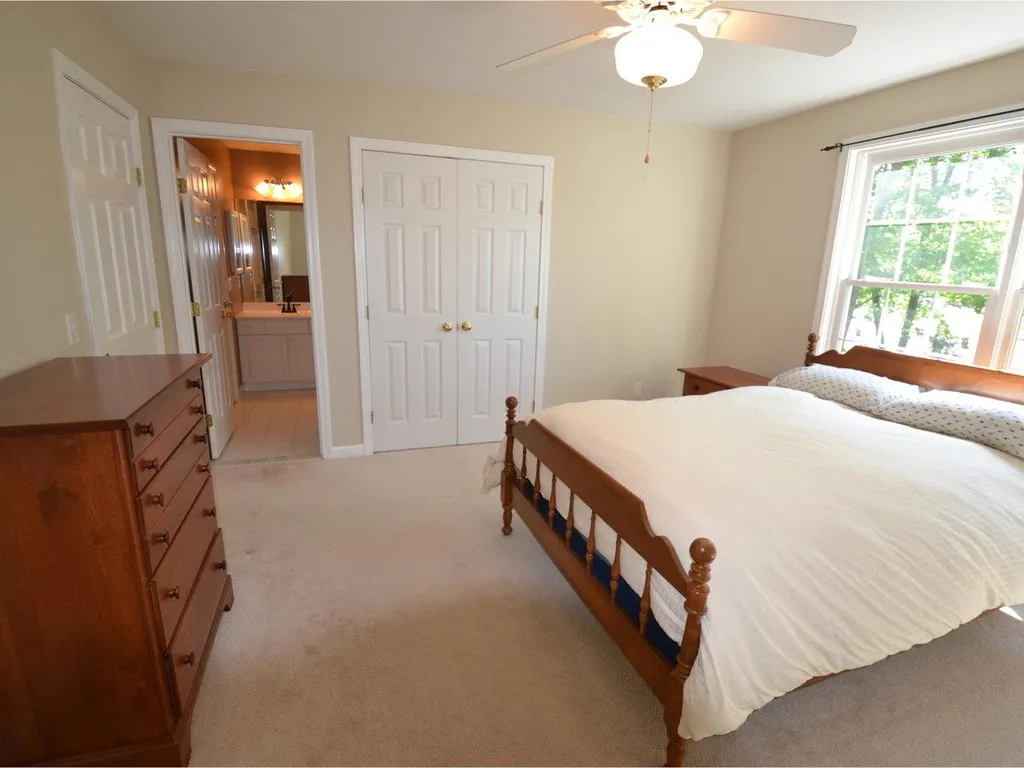 55 Sydney Drive Essex VT 05452