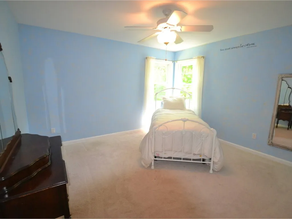 55 Sydney Drive Essex VT 05452