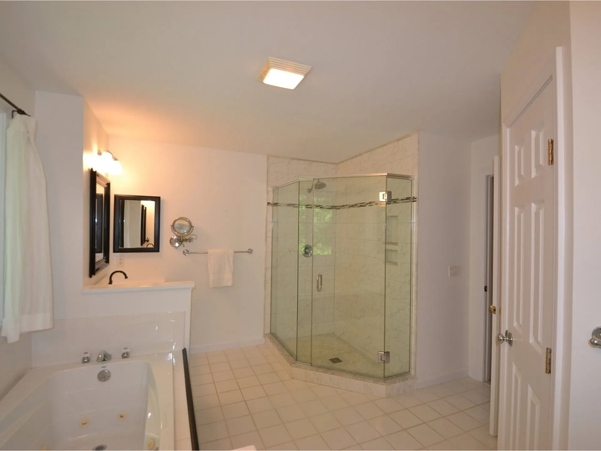55 Sydney Drive Essex VT 05452