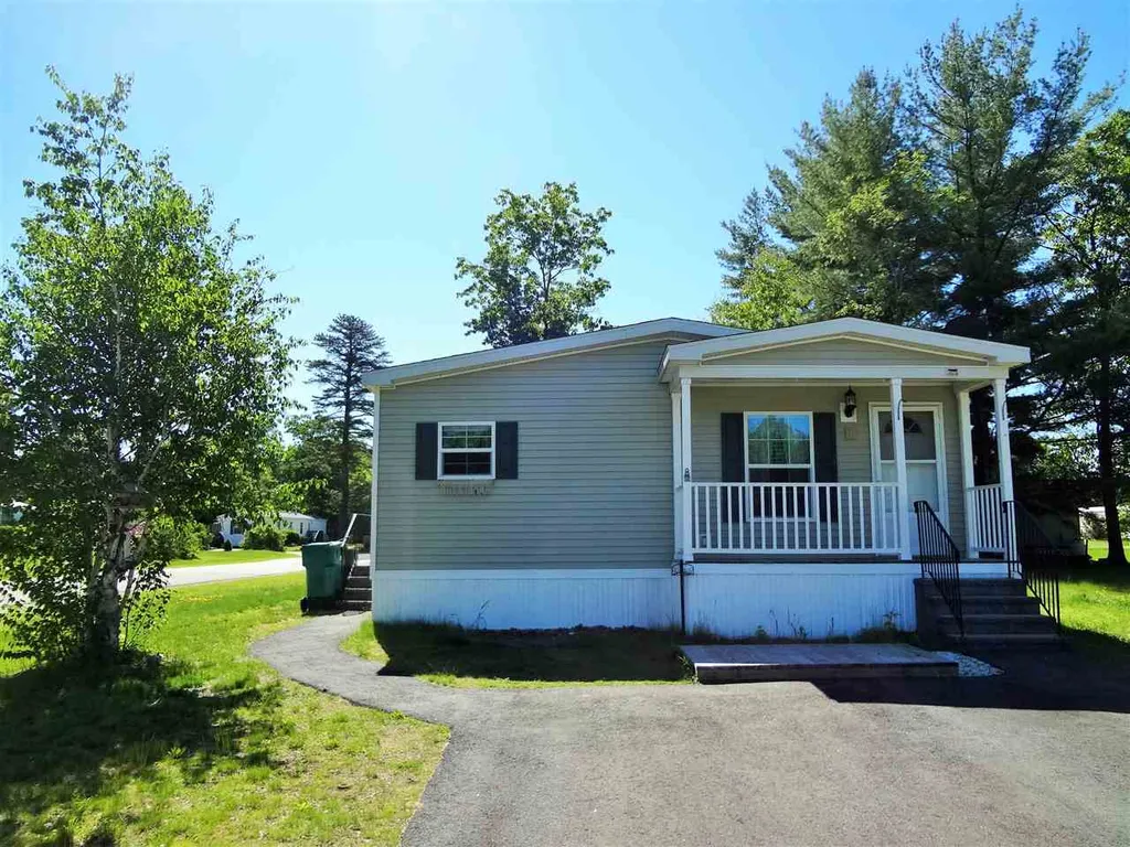 1 Kennedy Avenue Rochester NH 03839