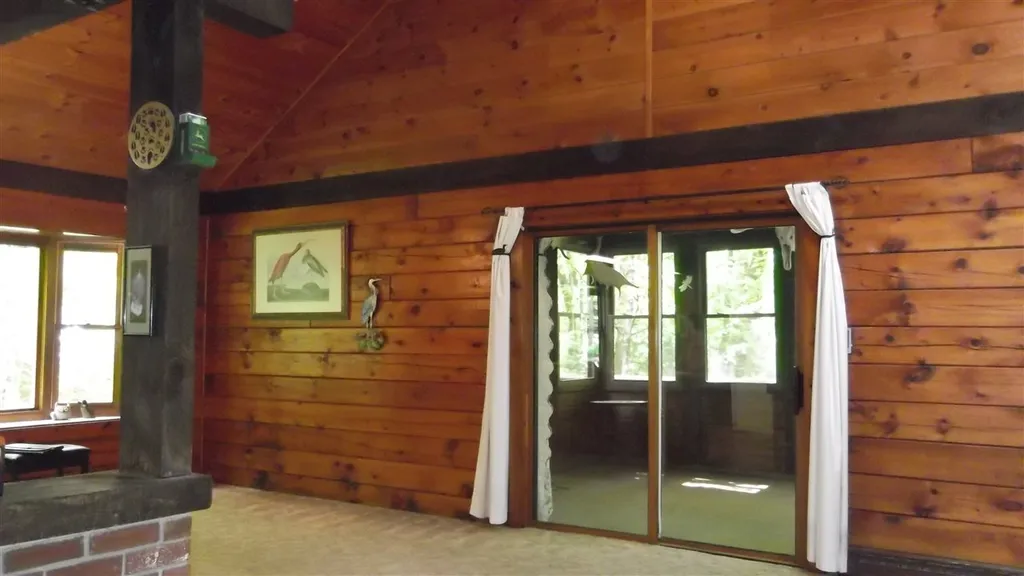 98 Effingwood Farm Road Effingham NH 03882-8469