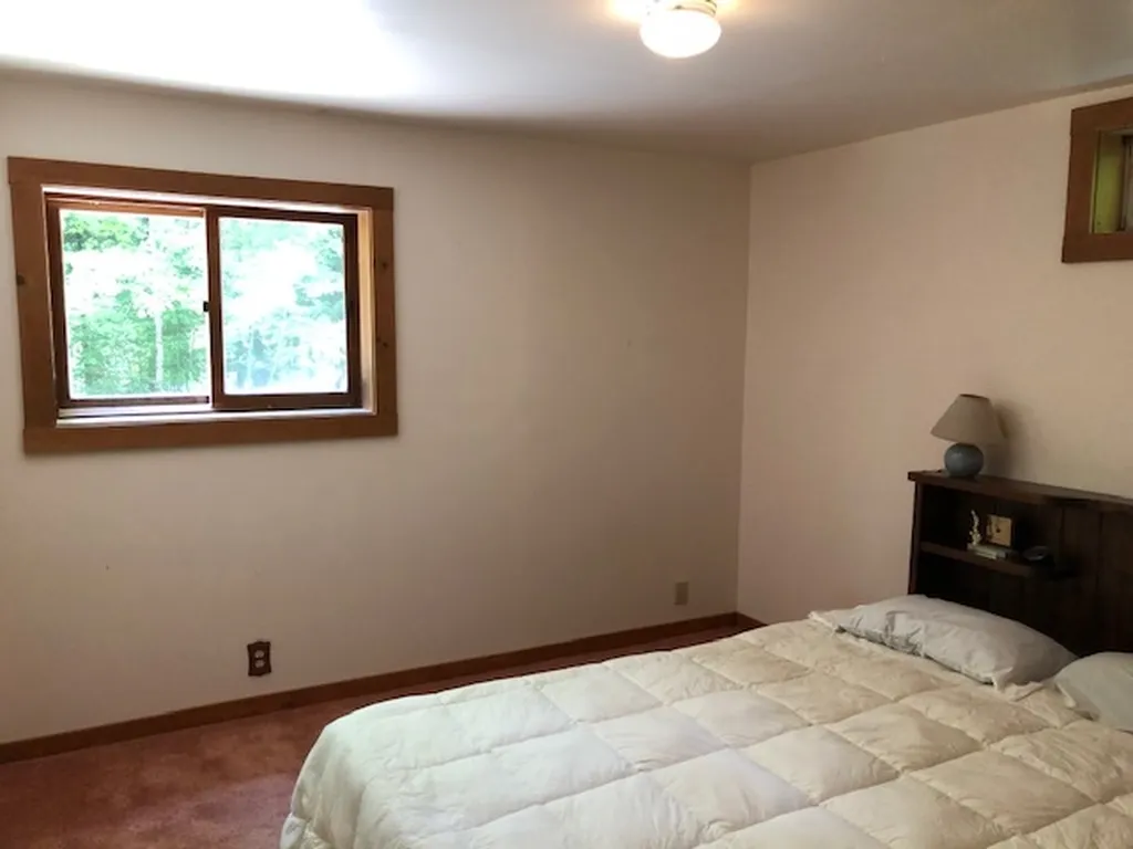 98 Effingwood Farm Road Effingham NH 03882-8469