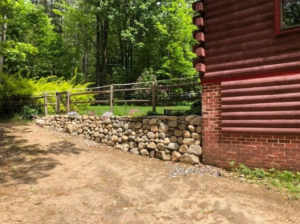 98 Effingwood Farm Road Effingham NH 03882-8469
