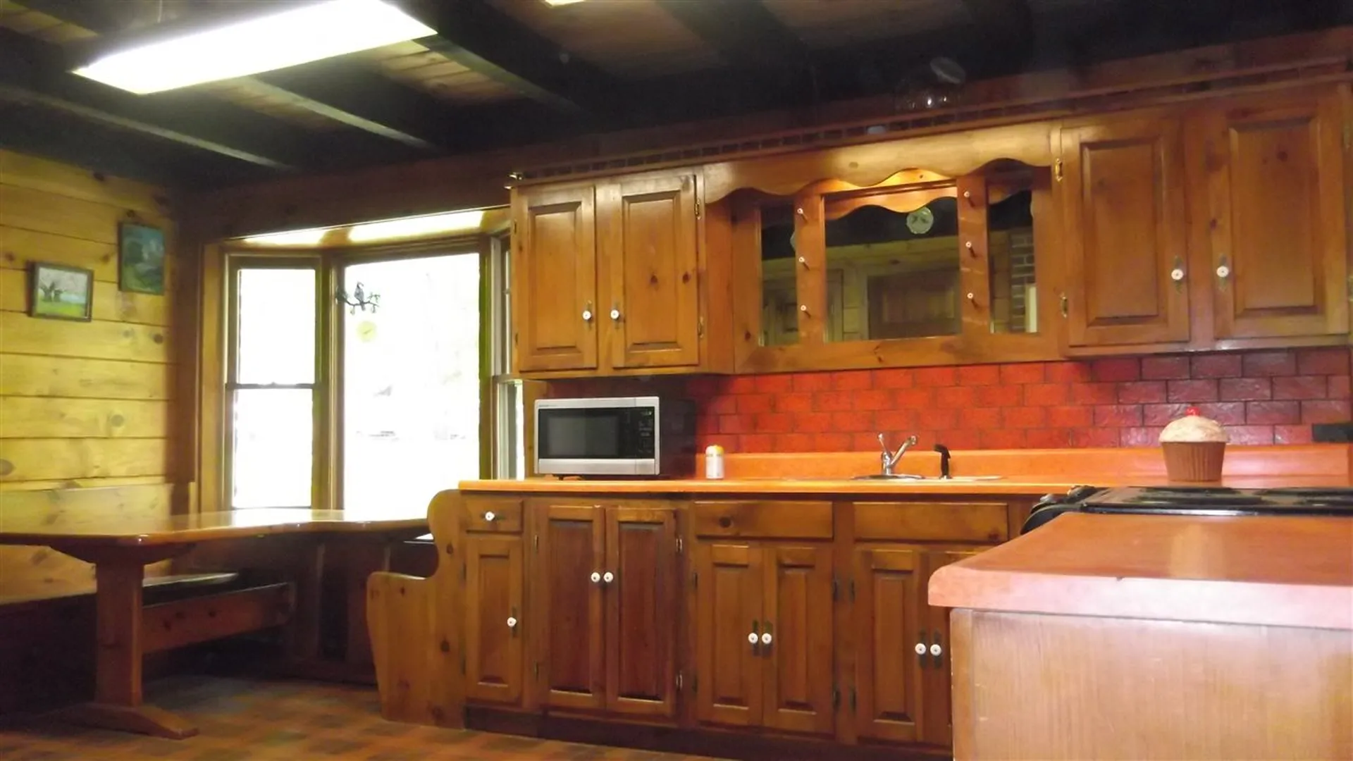 98 Effingwood Farm Road Effingham NH 03882-8469