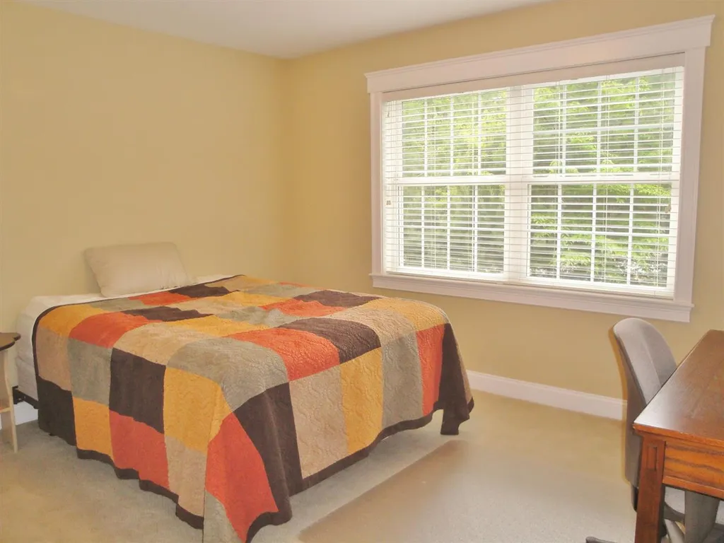 435 Bee Hole Road Loudon NH 03307