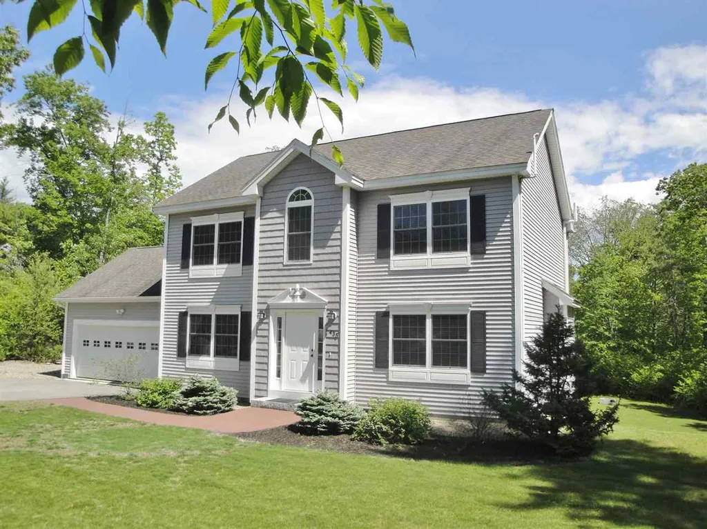 435 Bee Hole Road Loudon NH 03307
