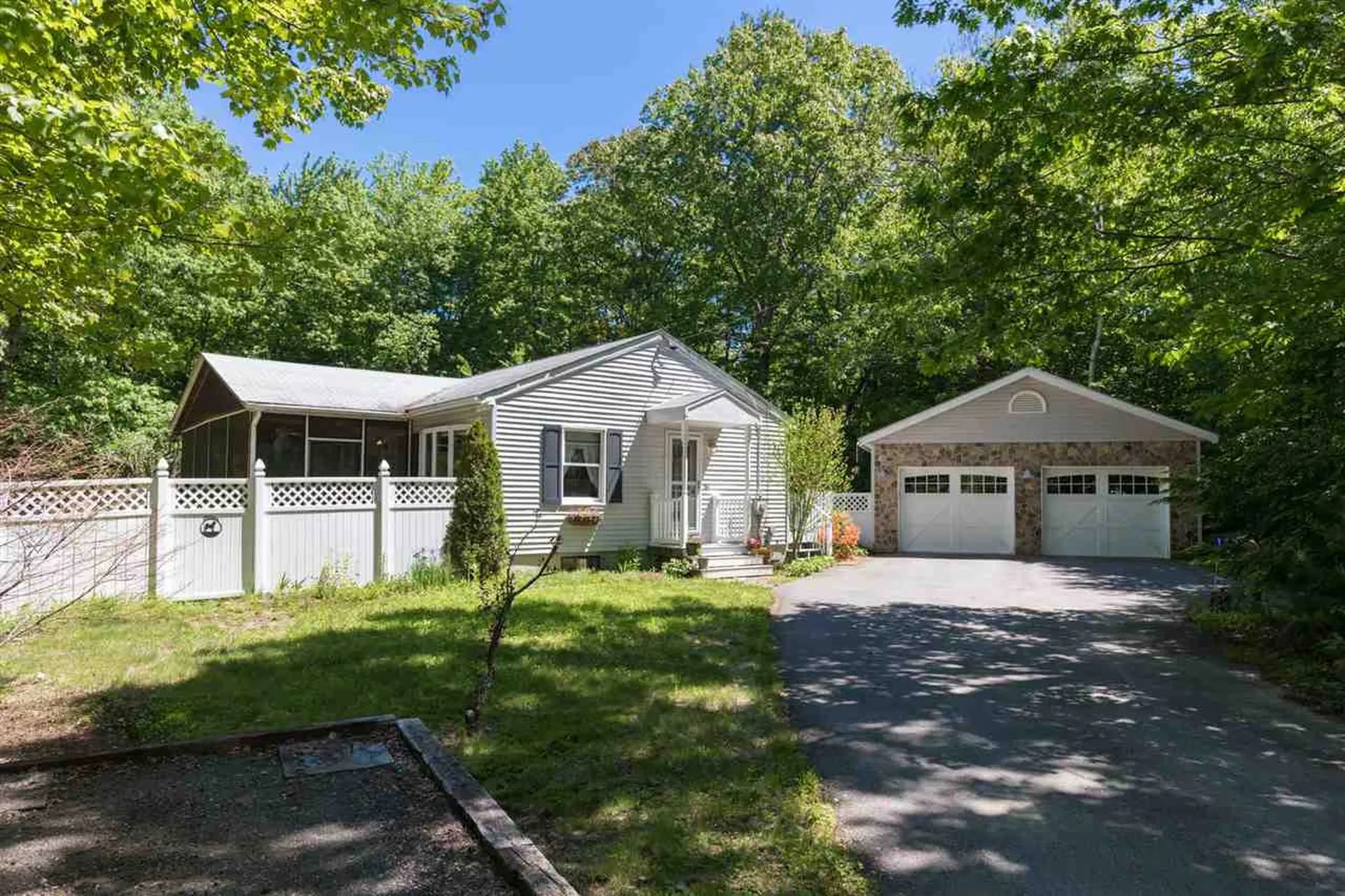 9 Tremblay Drive Nottingham NH 03290