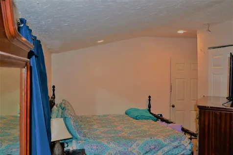 21 Rex Drive Concord NH 03303