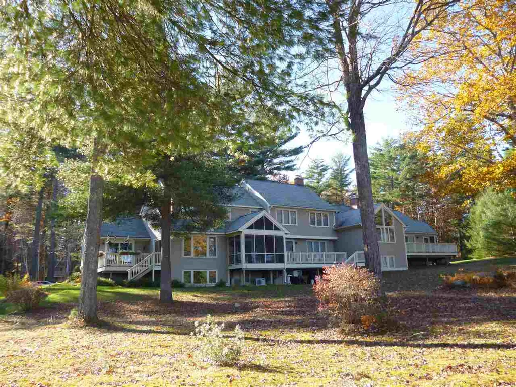 14 Point Breeze Road Wolfeboro NH 03894