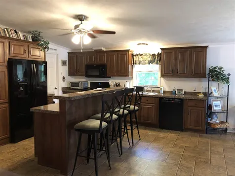 11 Oak Hill Drive Hampstead NH 03841