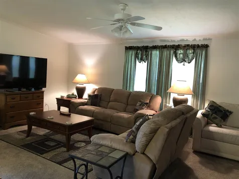 11 Oak Hill Drive Hampstead NH 03841