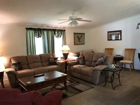 11 Oak Hill Drive Hampstead NH 03841