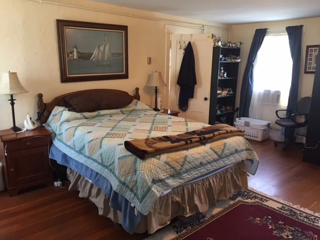 13 Riddle Hill Road Grafton NH 03240