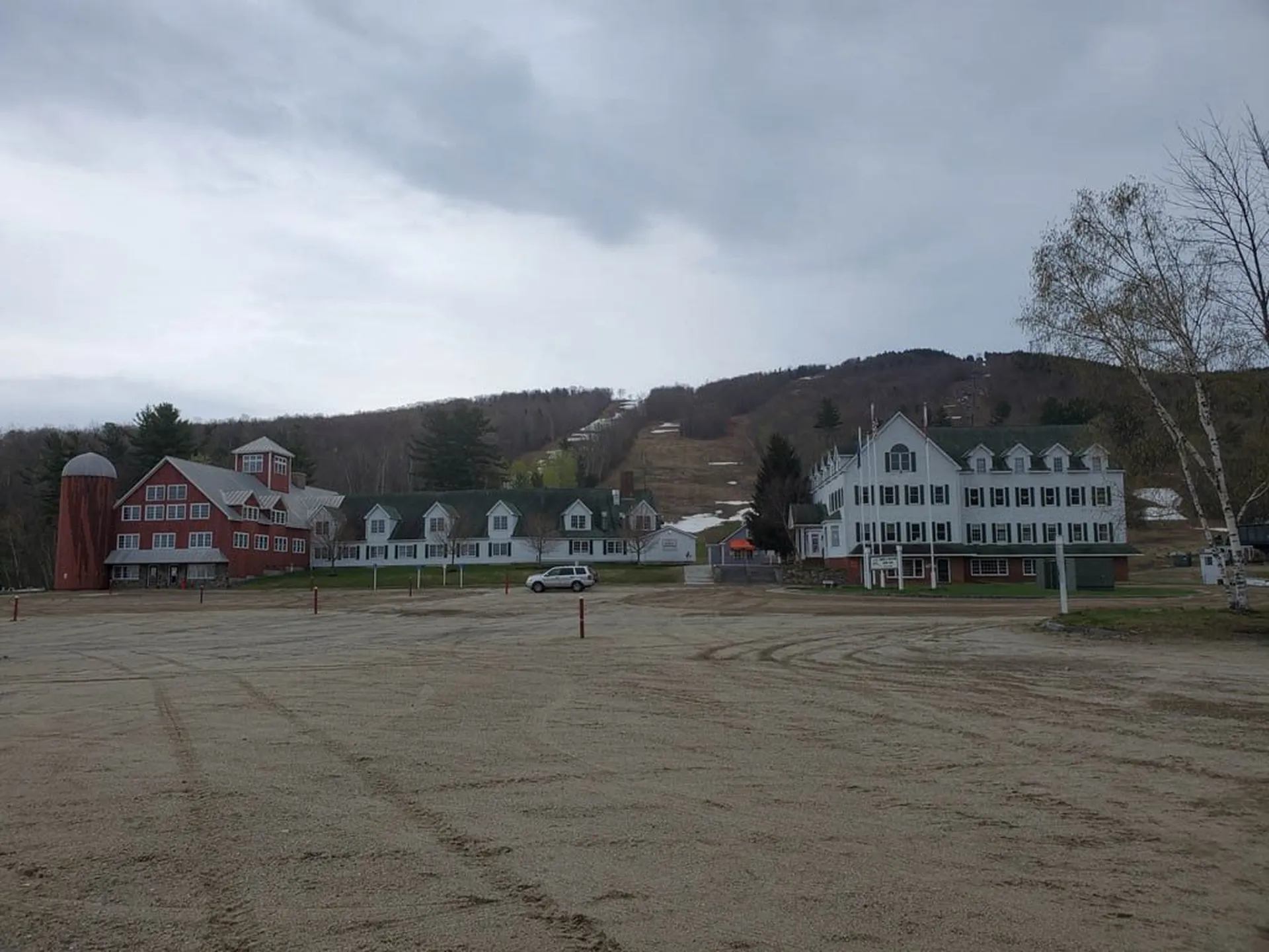 13 Riddle Hill Road Grafton NH 03240