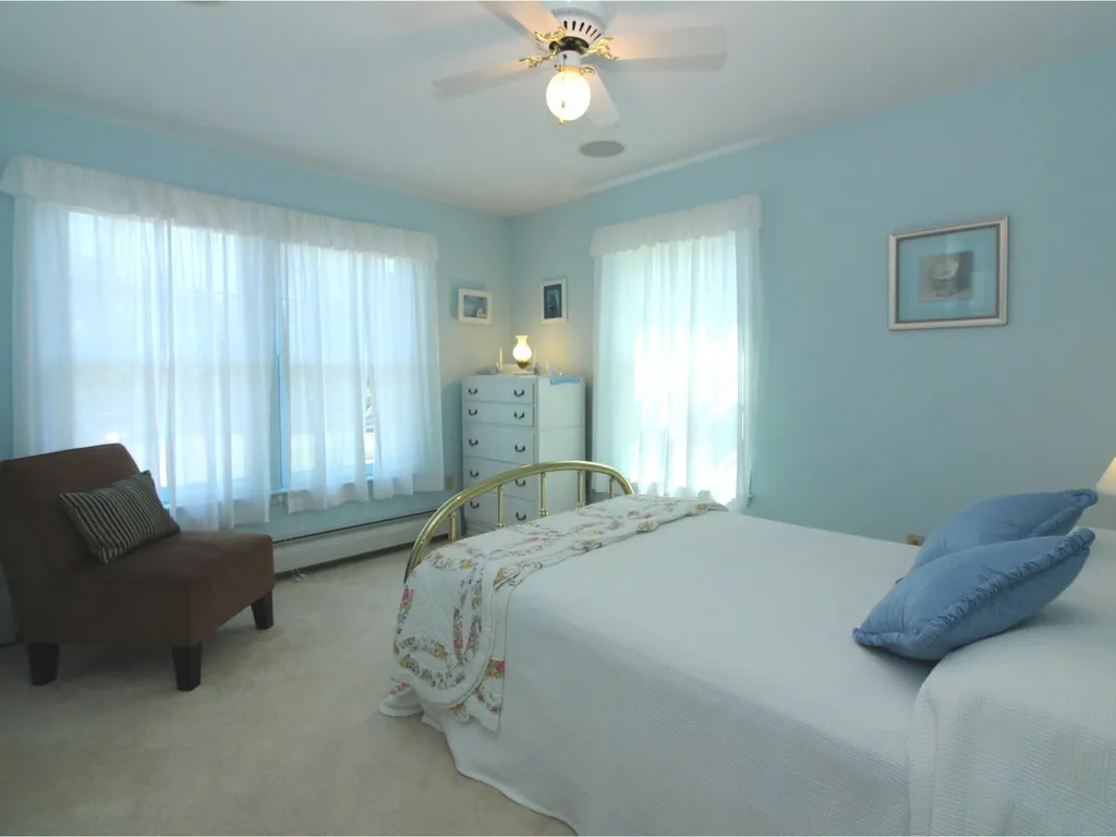 38 Half Moon Terrace Colchester VT 05446