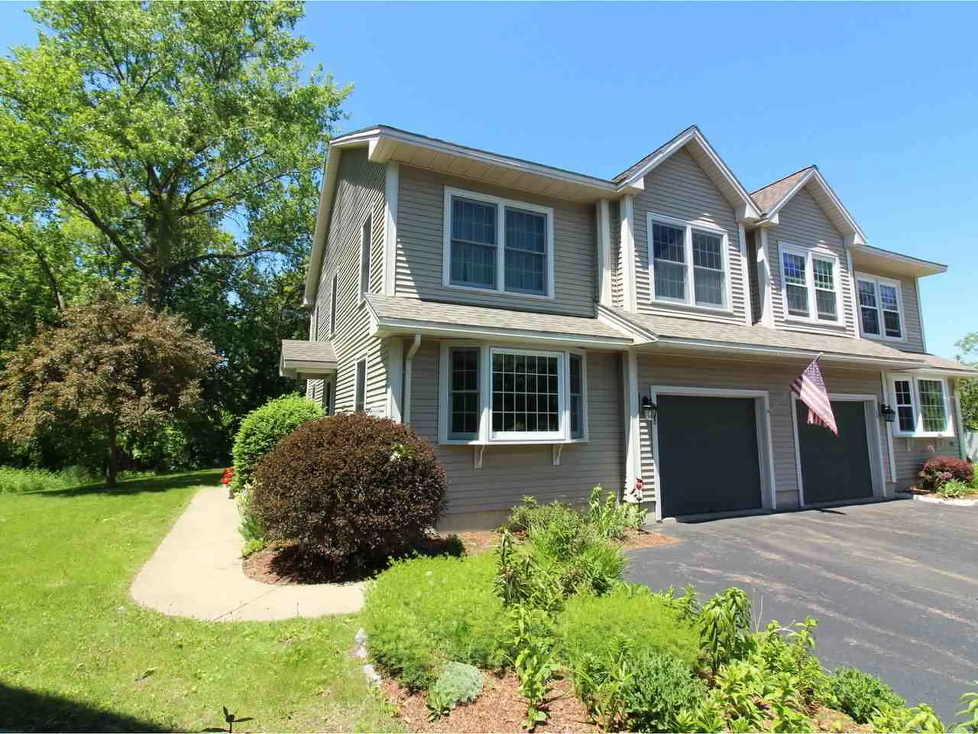 38 Half Moon Terrace Colchester VT 05446