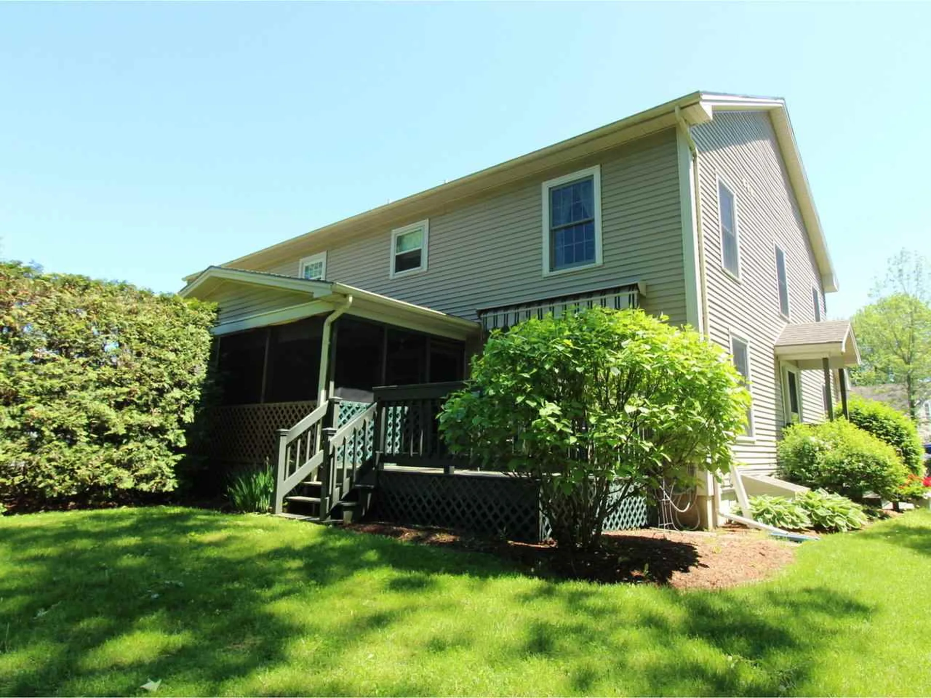 38 Half Moon Terrace Colchester VT 05446