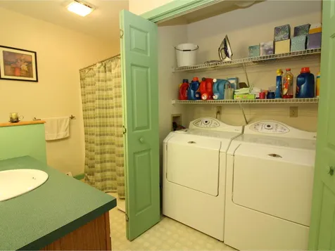 38 Half Moon Terrace Colchester VT 05446