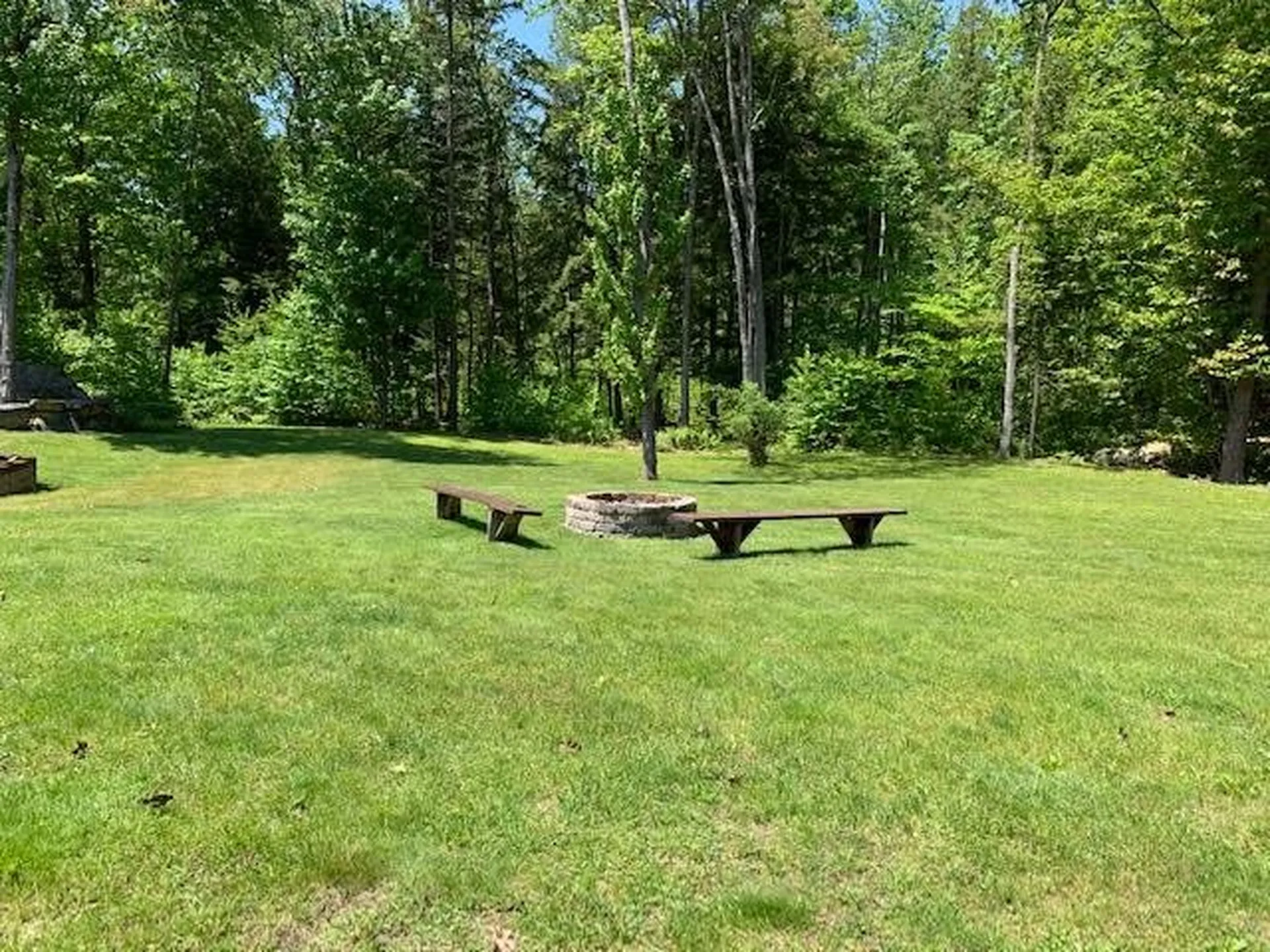 189 Pleasant Pond Road Francestown NH 03043