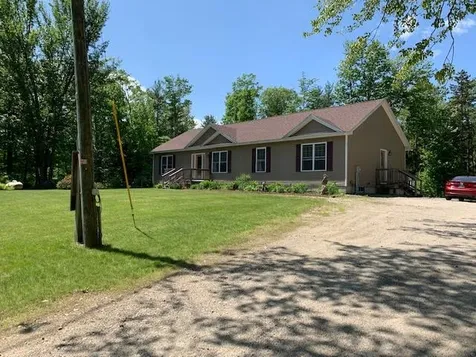 189 Pleasant Pond Road Francestown NH 03043
