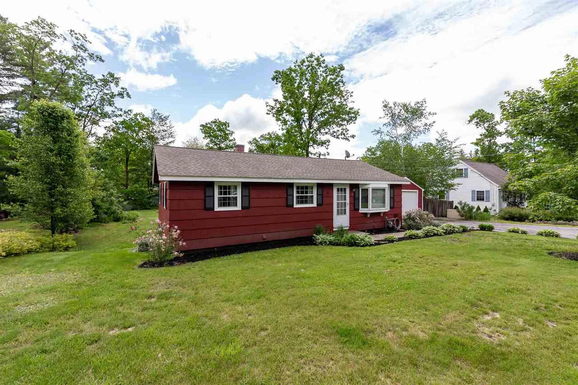 9 Tanglewood Way Merrimack NH 03054