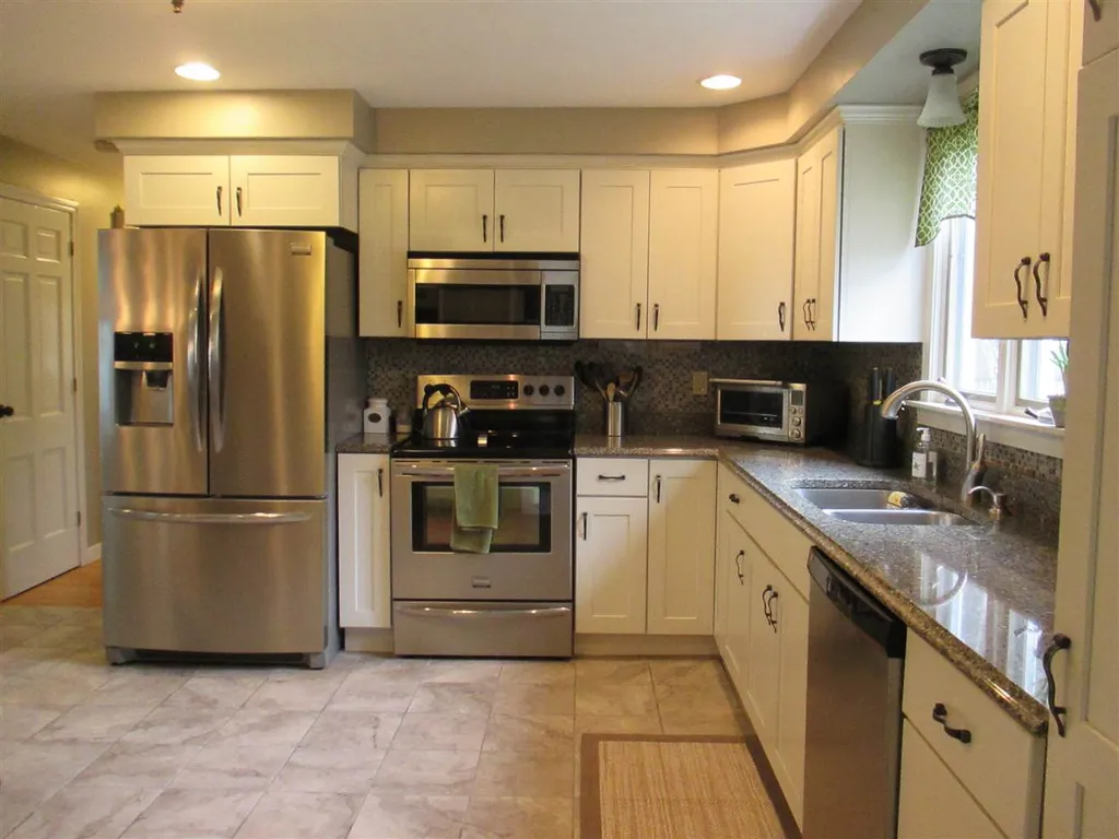 7 Salisbury Road Keene NH 03431