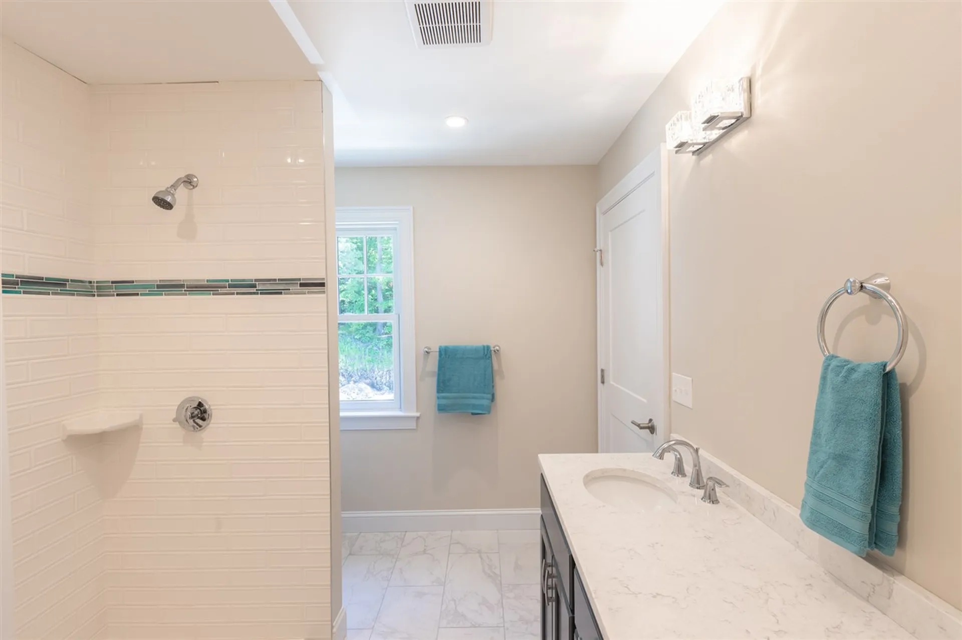 42 State Road Kittery ME 03904