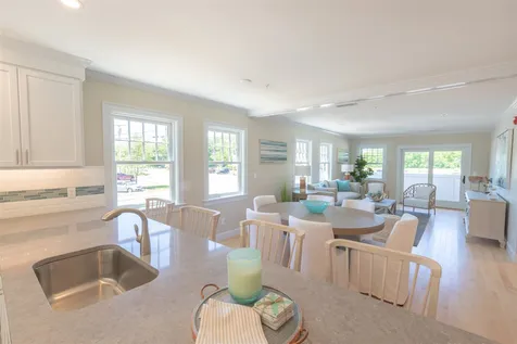 42 State Road Kittery ME 03904