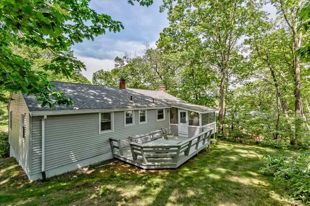 30 Lucille Avenue Salem NH 03079