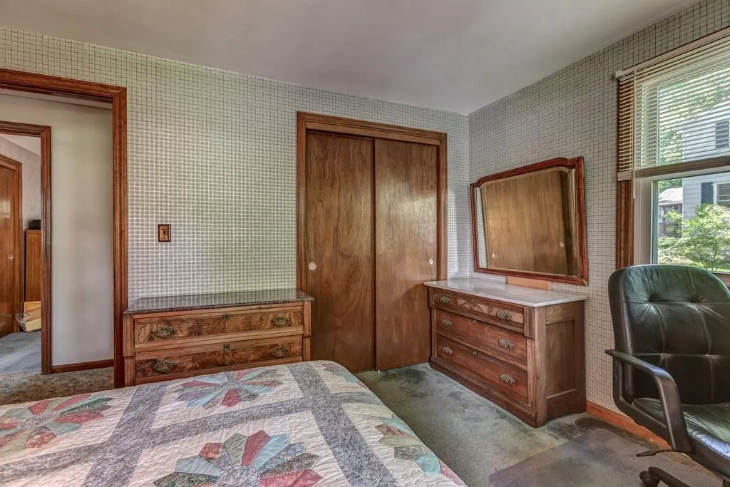 30 Lucille Avenue Salem NH 03079