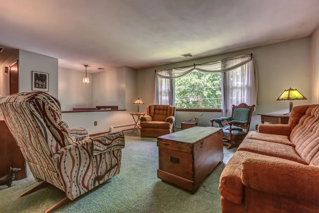 30 Lucille Avenue Salem NH 03079