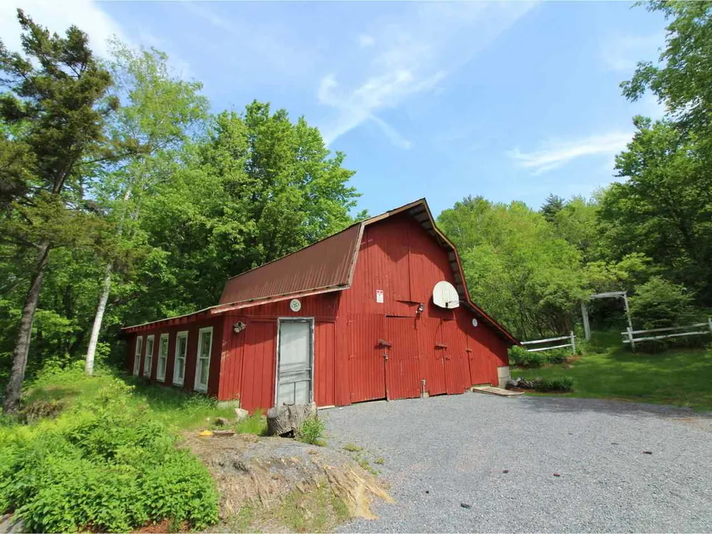 51 Mountain Road Westford VT 05494