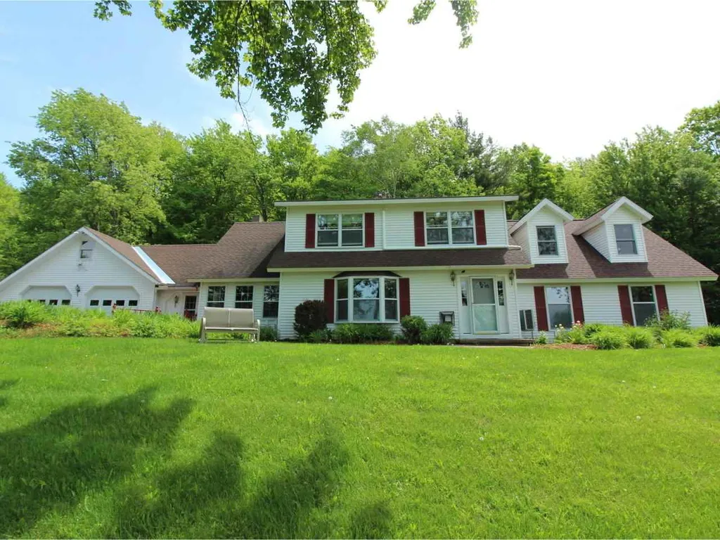 51 Mountain Road Westford VT 05494